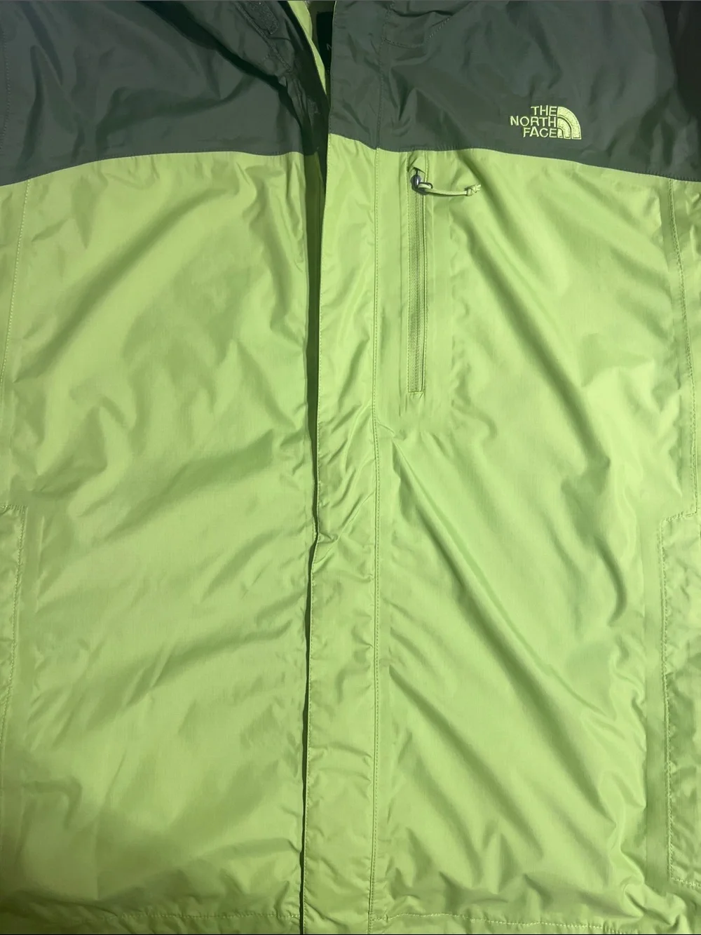 The North Face Men's DryVent Colorblock Rain Jacket Shell - Green / Lime
